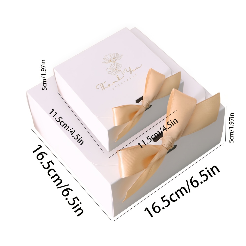 Set of 5 Elegant Gift Boxes with Golden Foil Design